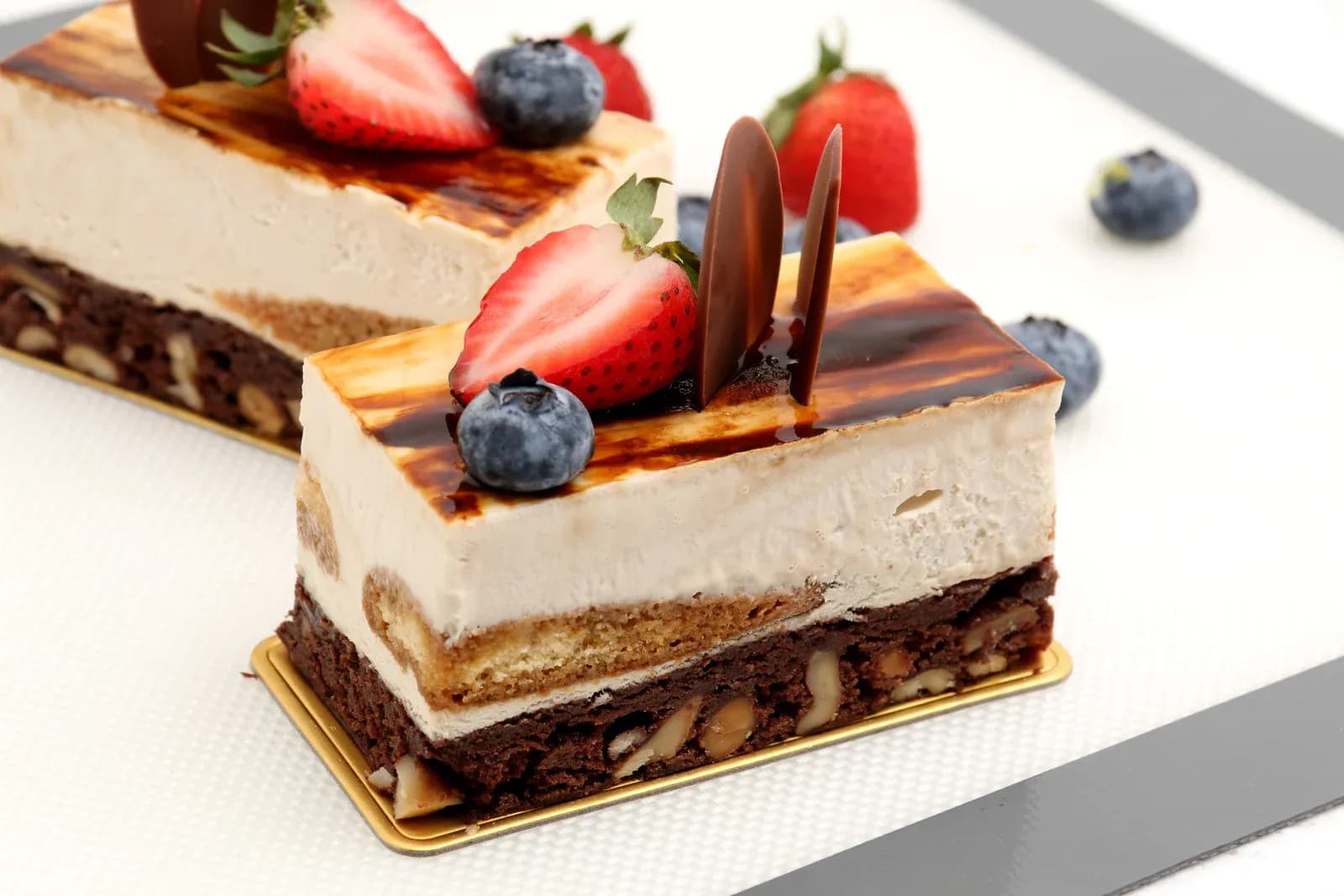 Dessert trends for christmas - a tirimasu cheesecake
